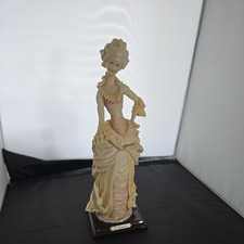 Capodimonte Giuseppe Armani Elegant Lady Figurine - Vintage Excellent Condition 