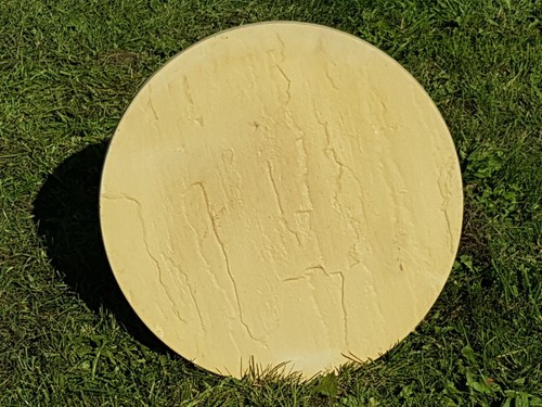 Cotswold buff stepping stones - buff,