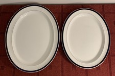 2 Vintage Booths Silicon China