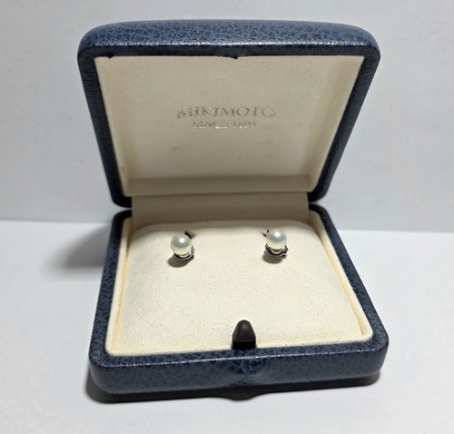 Mikimoto akoya pearl - mikimoto, studs