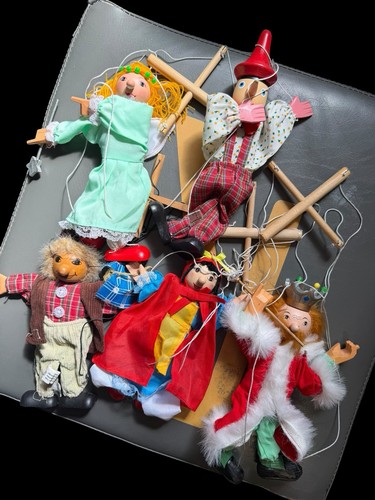 Wooden puppets handcrafted - 5,