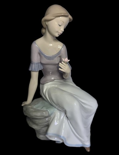 Nao lladro spring - 12", "spring