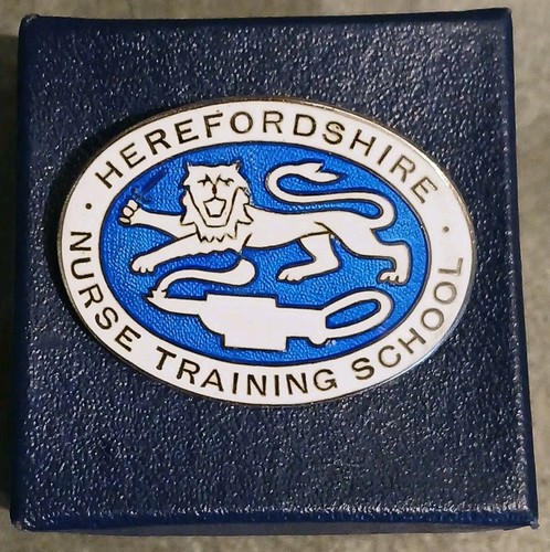 Good 1968 hallmarked - good,