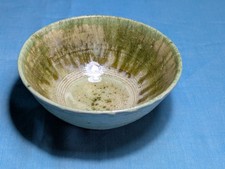 STUDIO POTTERY Stoneware BOWL in Green & Grey SIGNED "G" 10.5cm / 4.25" Diameter