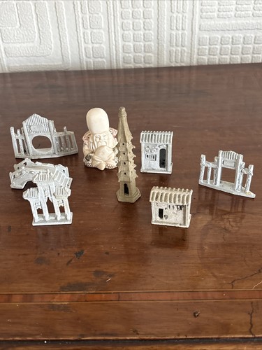 Small collection miniature - small, of