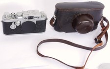 Leica IIIg 35mm Rangefinder made by LEITZ in 1959 + Leitz ENOOR case = NO lens!