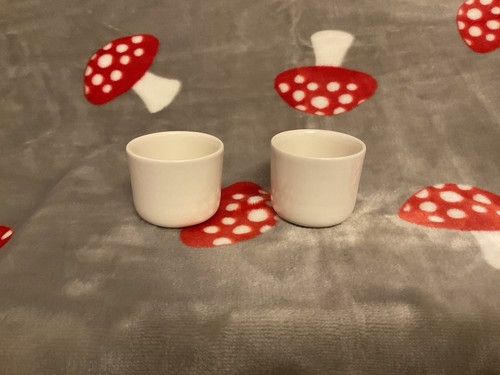 Green cream egg cups 2 - egg, x