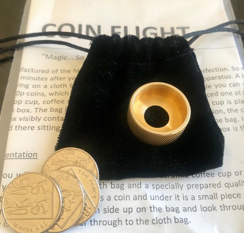 Magic coin flight close - flight,