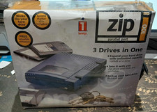 iomega Zip 100 Parallel Port Desktop Disk Drive  (VINTAGE RETRO) -Sealed