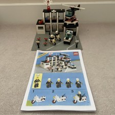 LEGO Town: Police Command Base