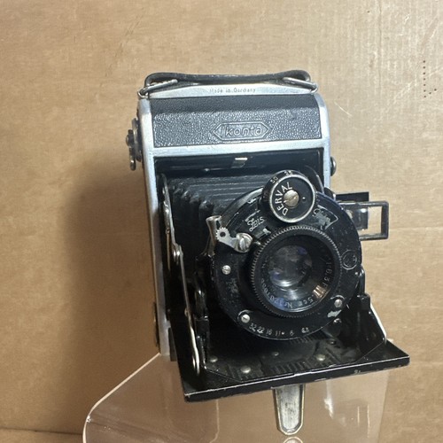Vintage photographic camera - photographic,