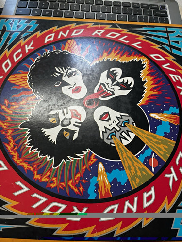 Kiss rock and - -, roll