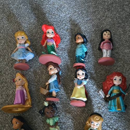 Disney princess figurine - princess,