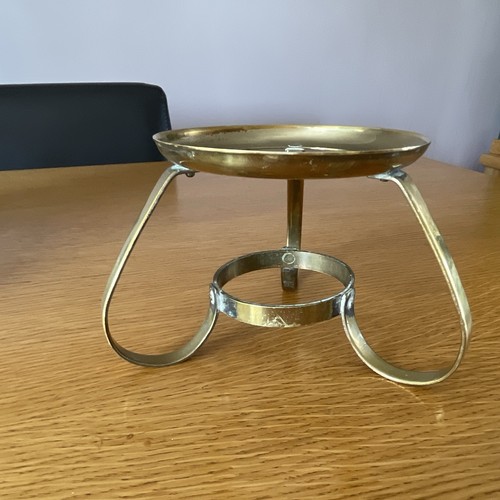 Brass metal stand - brass,