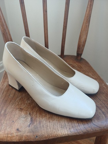 Vintage michael s - michael, ivory