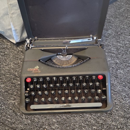 Vintage empire aristocrat - empire,