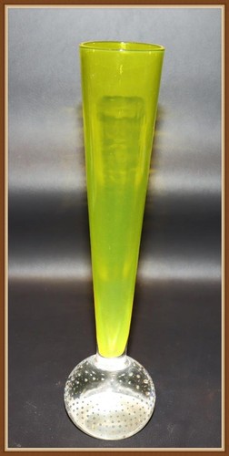 Vase art glass yellow - ",