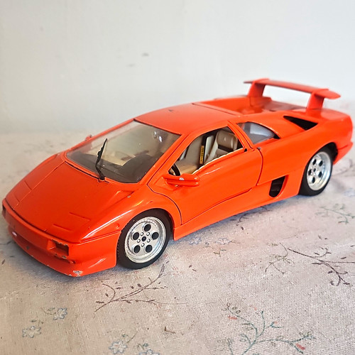 Bburago lamborghini diablo - lamborghini,