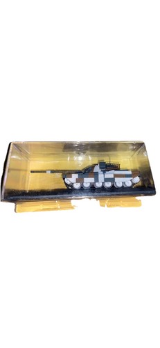 Combat tanks deagostini - combat,