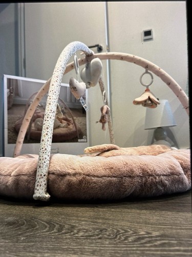 Play mat for - play,