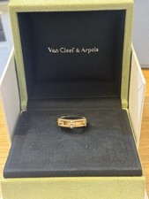 Van Cleef & Arpels Ring Perlee