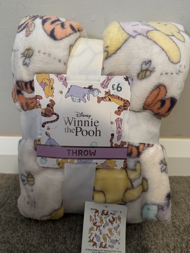 Winnie the pooh blanket - the,