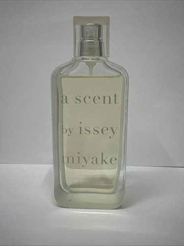 Issey miyake scent - by,