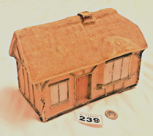 Rare britains 54mm - britains, mache