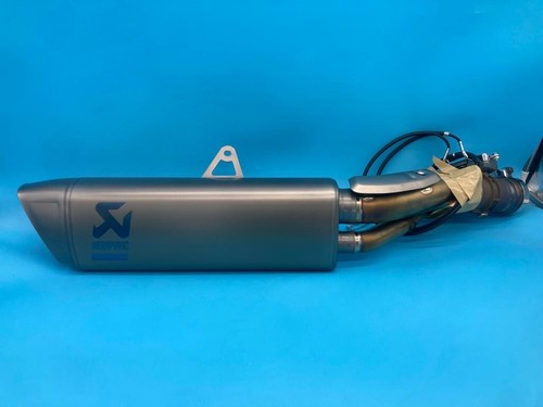 Honda cbr1000 akrapovic - honda,