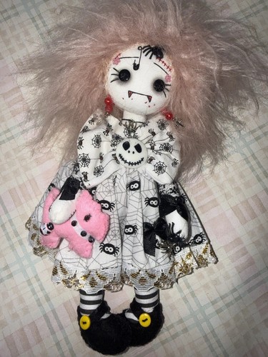 Artist hand made - gothic, girls