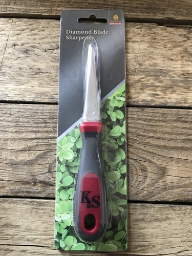 Diamond blade sharpener for - blade,