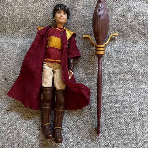 Harry potter quidditch playing - potter,