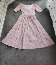 Beautiful Vintage 1980s Laura