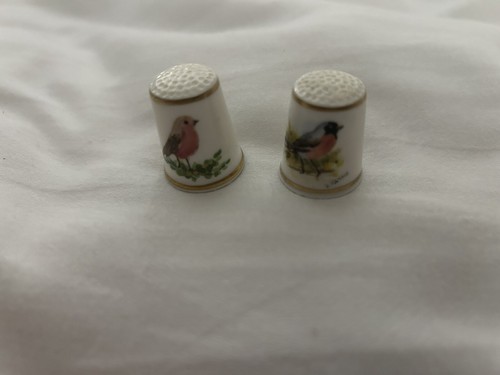 Royal worcester thimble birds - thimble,