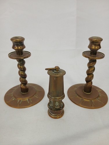 Vintage small brass candle - x,