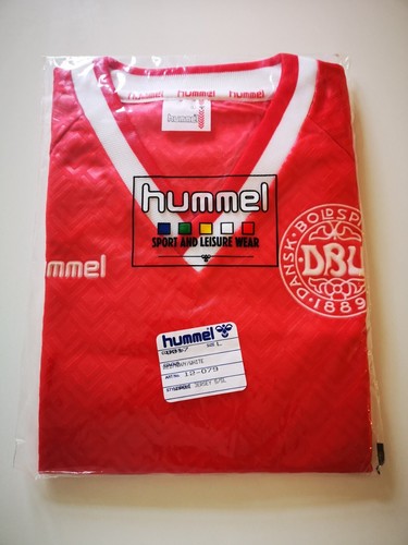 Hummel denmark replica home - denmark,