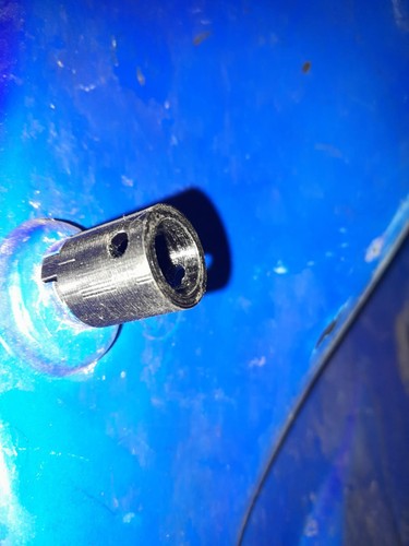 Suzuki rgv 250 fairing stop