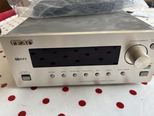 Teac h300 stereo tuner - am/fm,