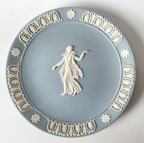 Wedgwood blue jasper plate - wedgwood,