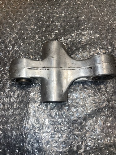 Suzuki gsxr 400 gk76a lower - suzuki,