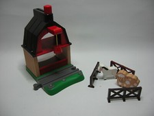 BRIO BARN / FARM  for Wooden Train / Railway Track Set ( Brio Thomas )