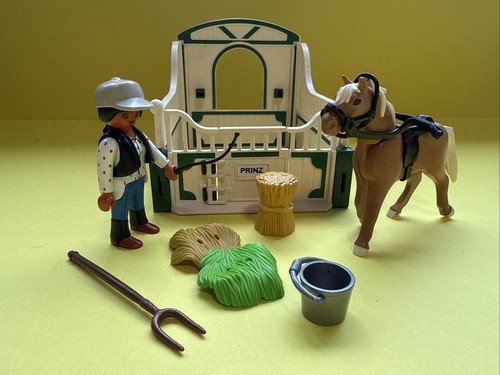 Playmobil horse stable - playmobil, see