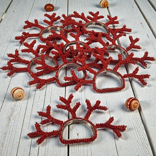 Red coral branch glass seed - 8,