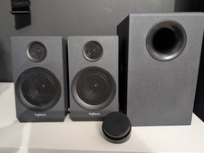 Logitech Z333 Multimedia 2.1 Gaming PC Computer Surround Sound Speakers Working