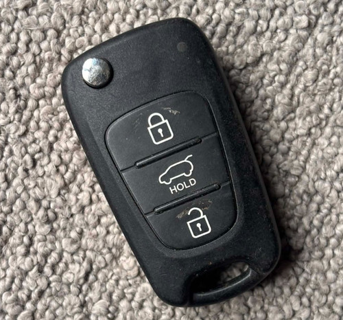 Genuine kia button - kia,