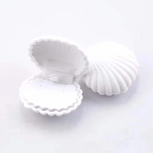 High quality jewellery - high,