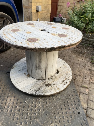 Wooden cable drum 90cmx50cm - cable,