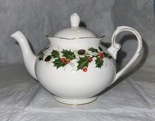 Vintage Royal Grafton English Bone China "Noel"  2 cup Teapot & lid Christmas 