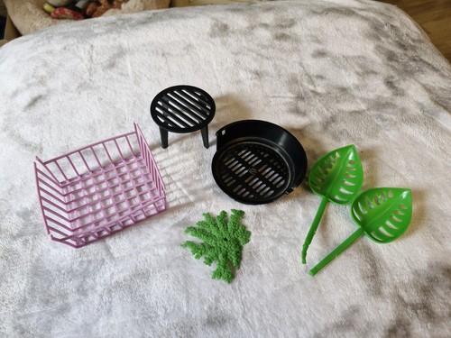 Sindy garden bits - sindy's, a