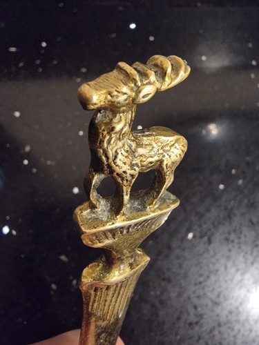 Beautiful rare bronze stag - rare,